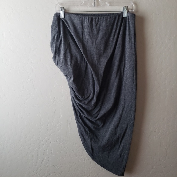 Charlotte Russe skirt - Picture 2 of 3